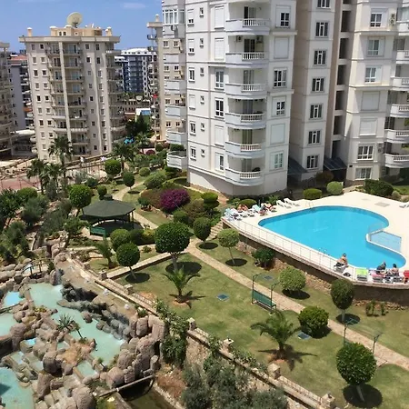 Tosmur Waterfall Apartament